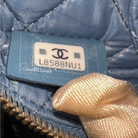 Auth Chanel 24C Denim Vanity Bag w/ gold hardware - BNIB - Picture 9 of 9